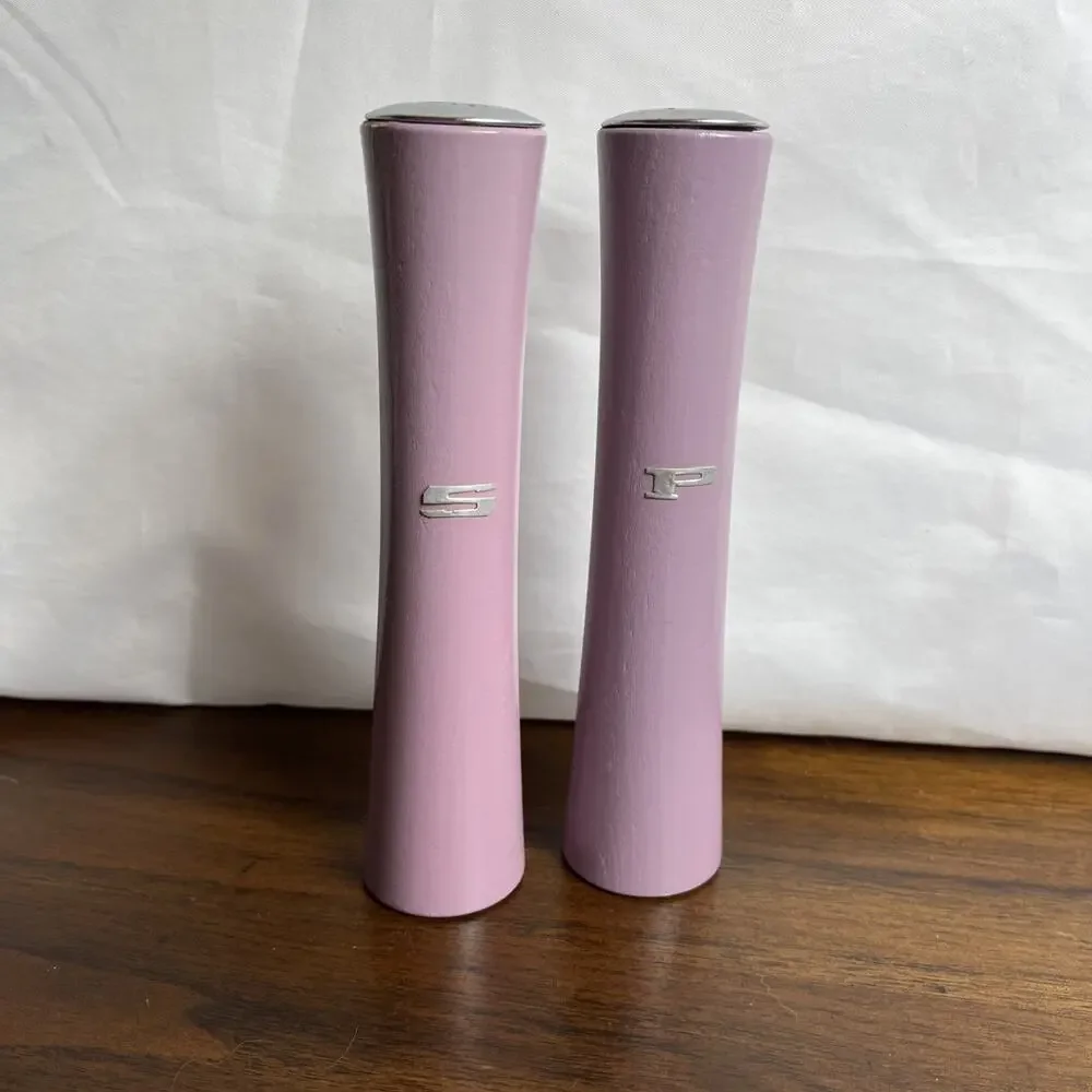 Vintage MCM Simple Lilac Purple Tapered Wood Salt & Pepper Shaker Set Japan 6.5